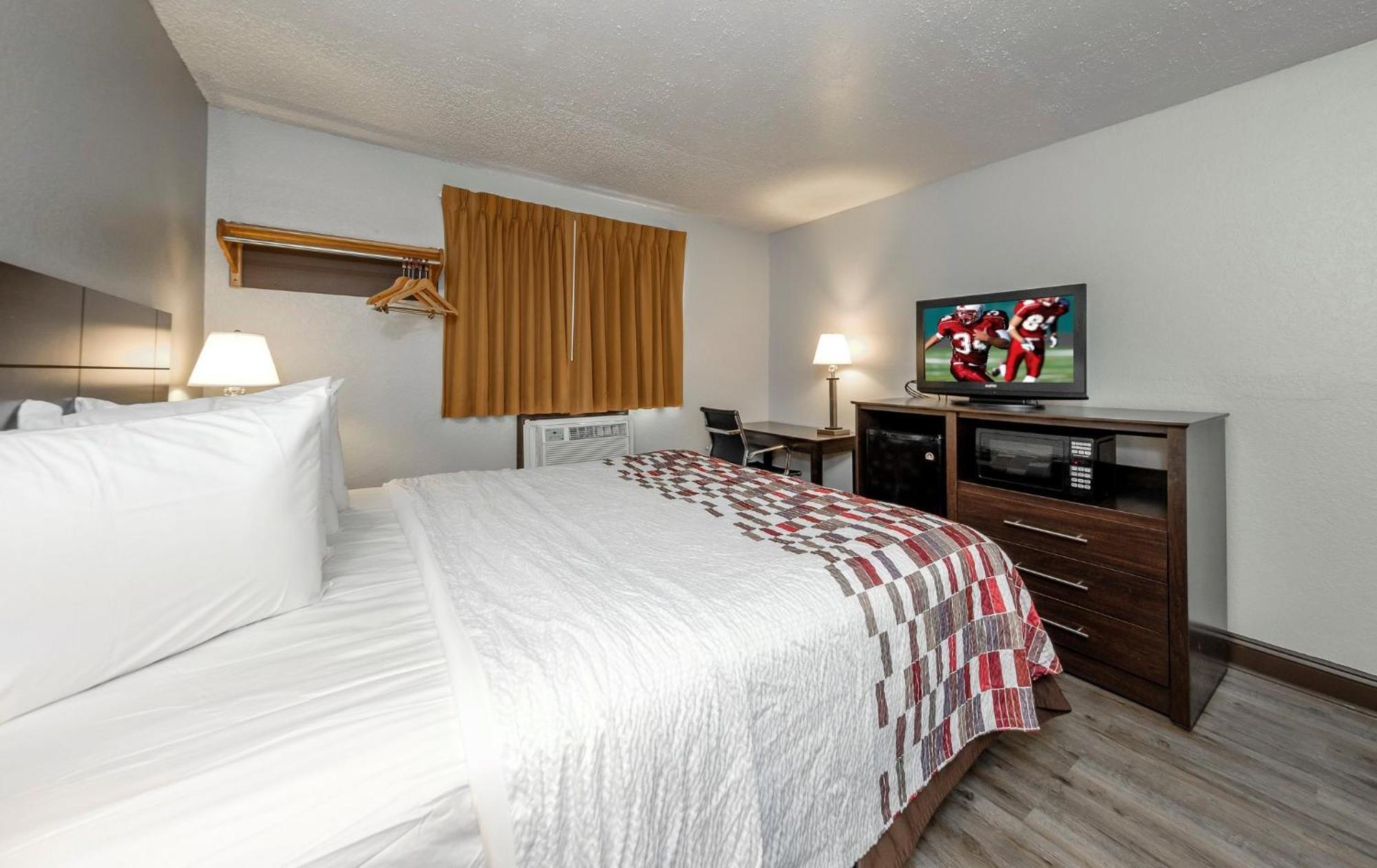 Red Roof Inn Culpeper Esterno foto